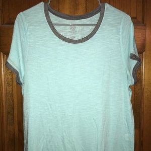 SO t-shirt like brand new.